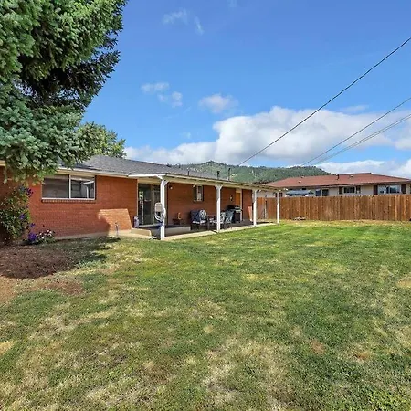 The Brick House, Kellogg Id Villa Exterior photo